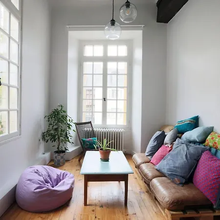Bright Charming Flat #placeplumereau #tours Appartement